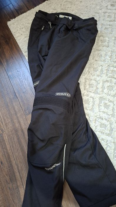 Pantaloni moto dama Vanucci marimea 38/M  NOI
