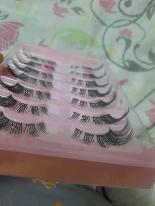 Продам накладные ресницы