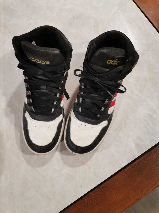Маратонки Adidas 39,1/2