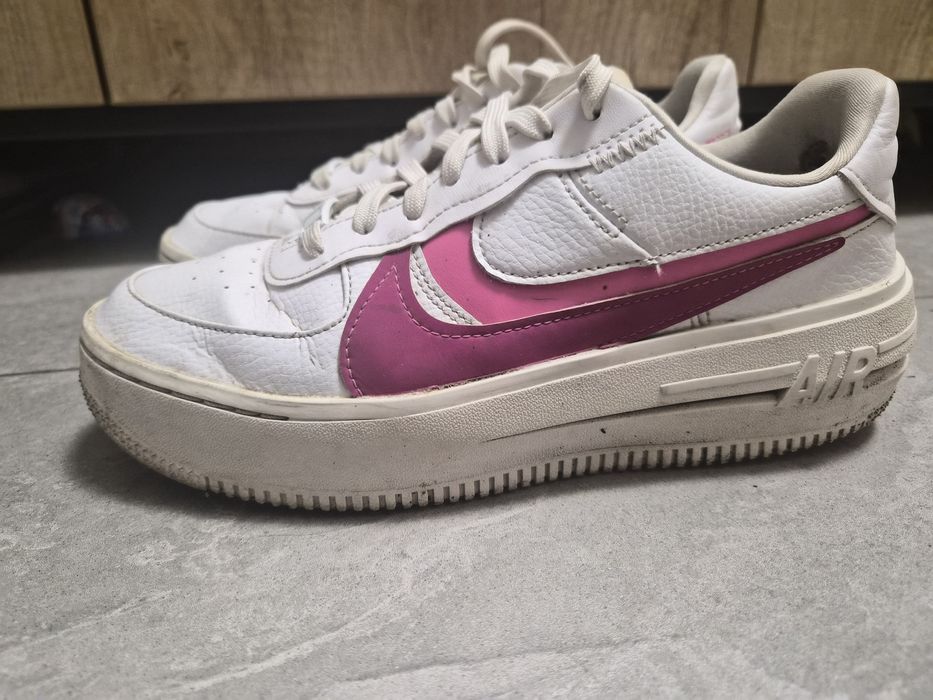 Nike дамски маратонки