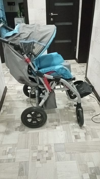 Продам коляску для ребёнка инвалида.