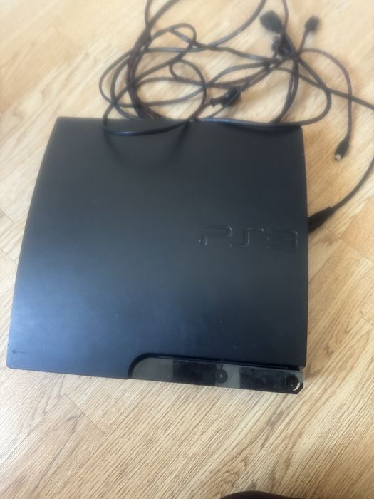 Продам playstation3 в рабочем состояние обращ
