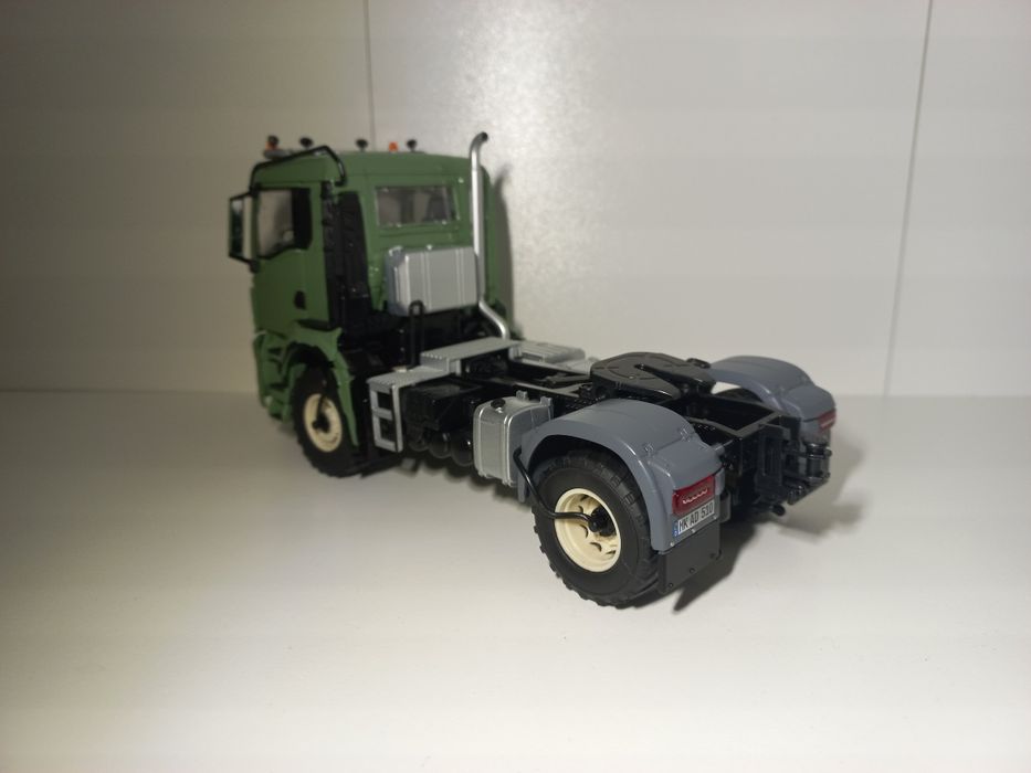 1:32 Wiking MAN TGS 4x4