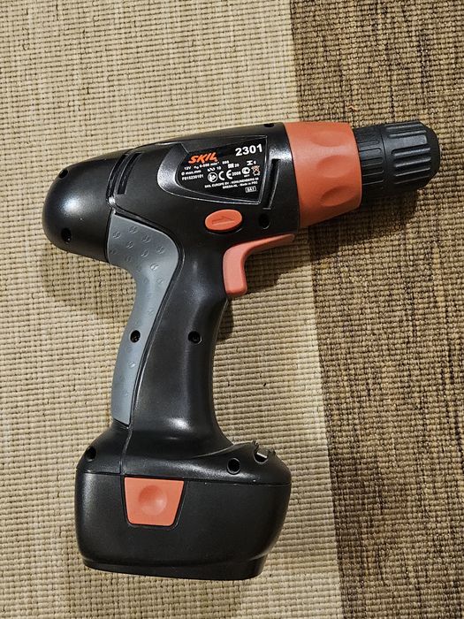 Autofiletantă Skil 2301 nouă, baterie Ni-CD 12V 1.2Ah nefuncțională