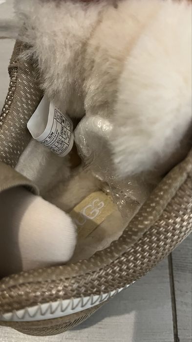 ugg lowmel gete culoare maro