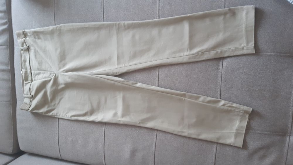 Pantaloni H&M marimea 38