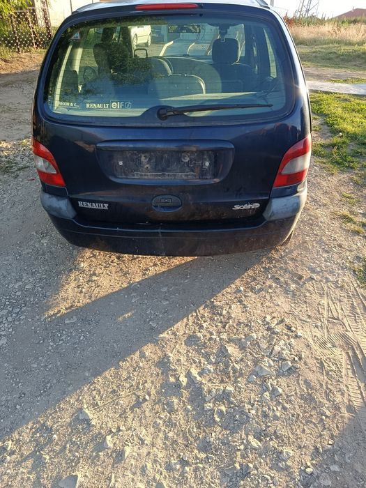 Renault scenic 1.6i  бензин 16в на Части