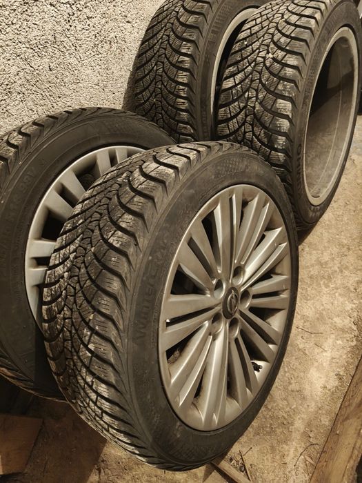 Jante Opel 18" cu anvelope Kumho 235/45/18 98V