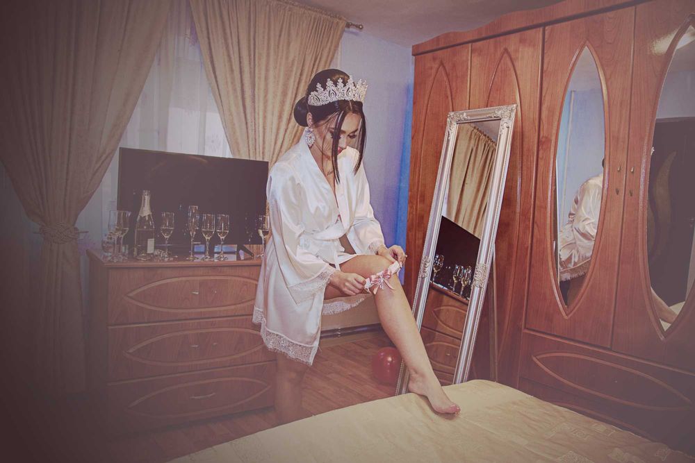 Echipa FOTO-VIDEO cu experienta de peste 10 ani.Tu poti alege!