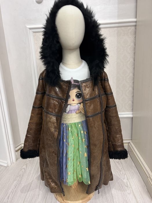 Продается дубленка на девочку