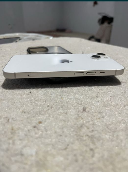 iPhone 13 128gb акум 100%