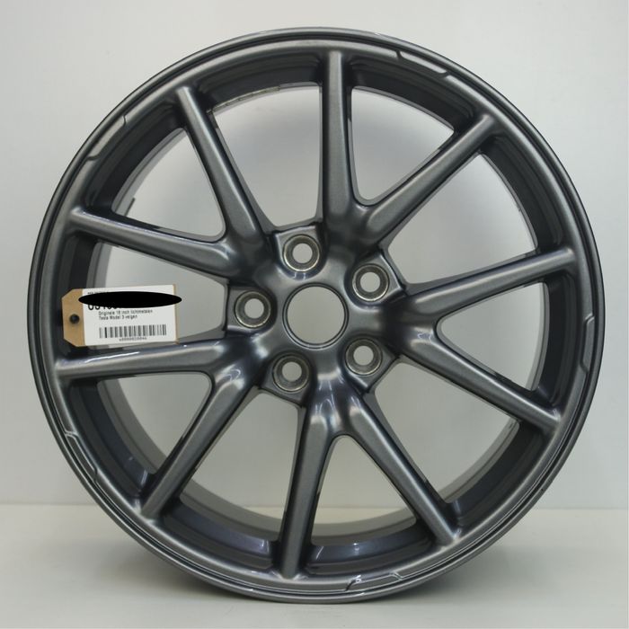 Тесла модел у/3 джанти 18 цола