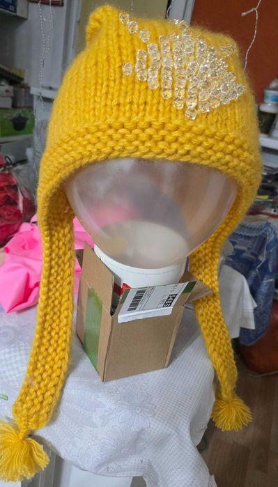 Шапочка в стиле чепчик