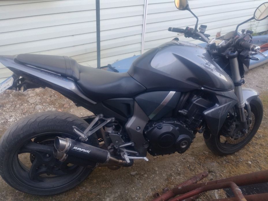 Мотоциклет Honda CB R