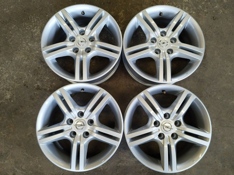 15'' Opel Astra K 5x105 Алуминиеви Джанти Опел Астра