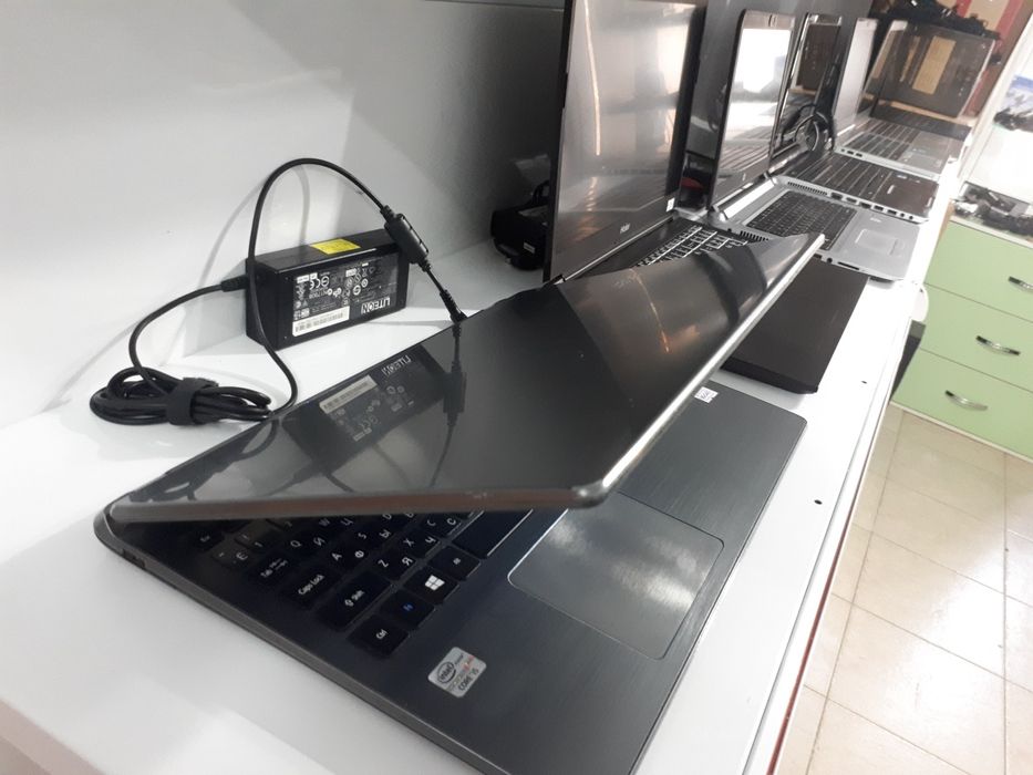 Ноутбук Acer для офисной работы