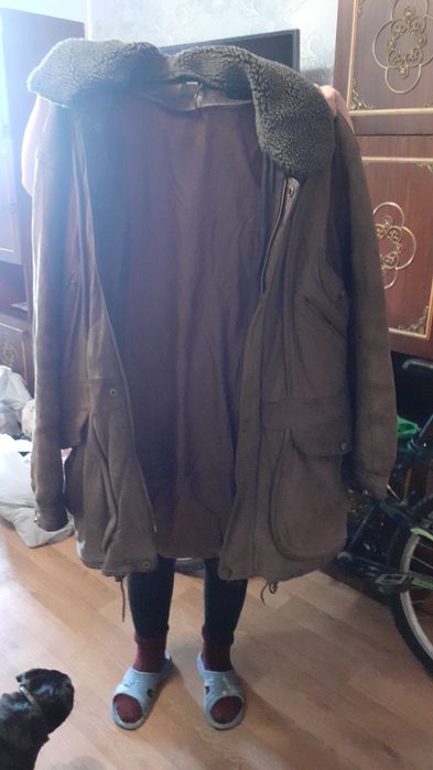 Продам Куртки .размер XL.