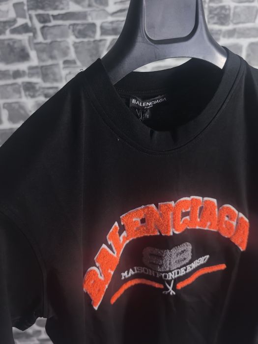 Balenciaga тениска НАМАЛЕНА