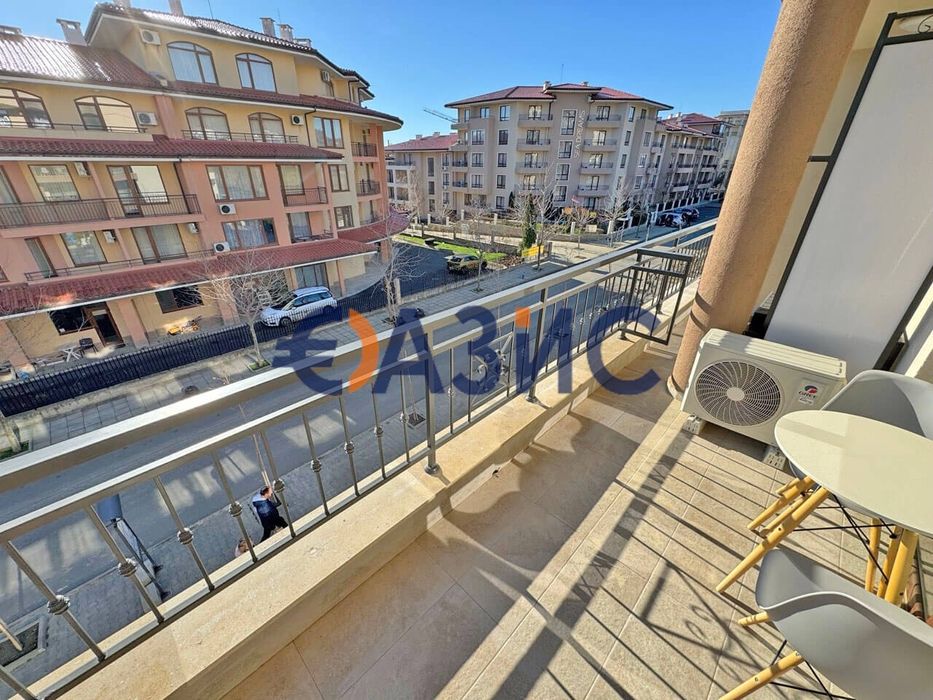 Продава се Едностаен апартамент в Свети Влас - 34 кв.м за 2350 €/кв.м - Снимка #8