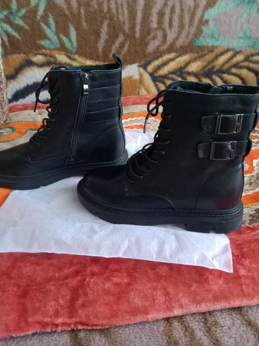 Продам кожаные ботиночки