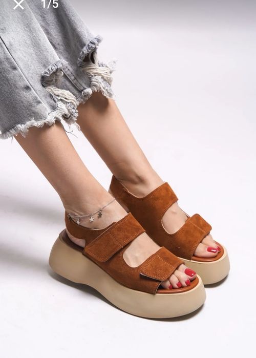 Велурени сандали Riccon