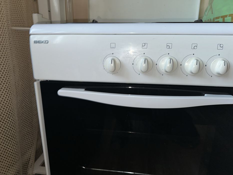 Газовая плита BEKO