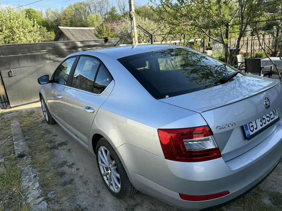 SKODA Octavia 2013 — imagine 5