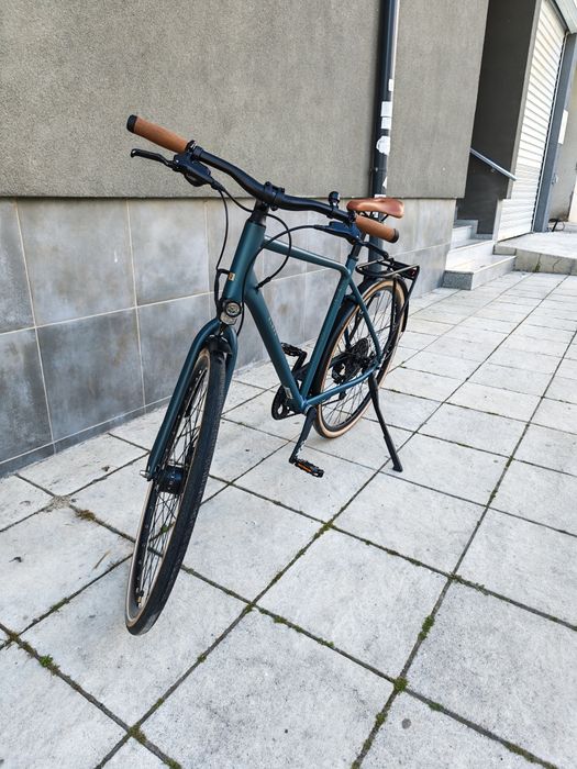 Продавам ГРАДСКИ ВЕЛОСИПЕД ELOPS LONGUE DISTANCE 900 С ВИСОКА РАМКА .
