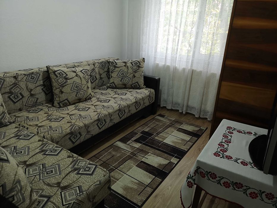 apartament 2 camere mobilat