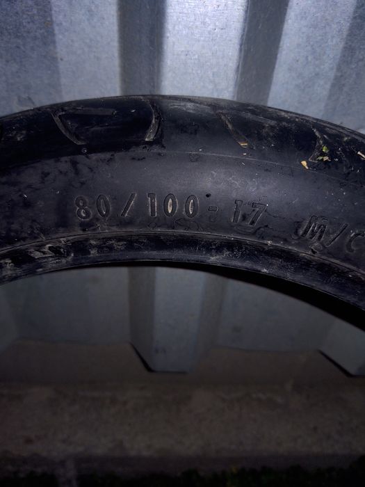 Гуми за мотор много добри