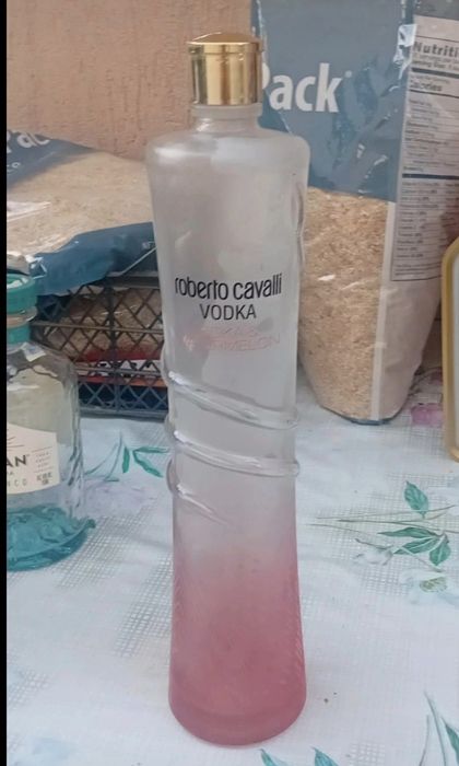 Sticlă de colecție impecabilă