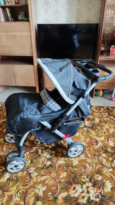 Продаю КОЛЯСКУ в хорошем состоянии