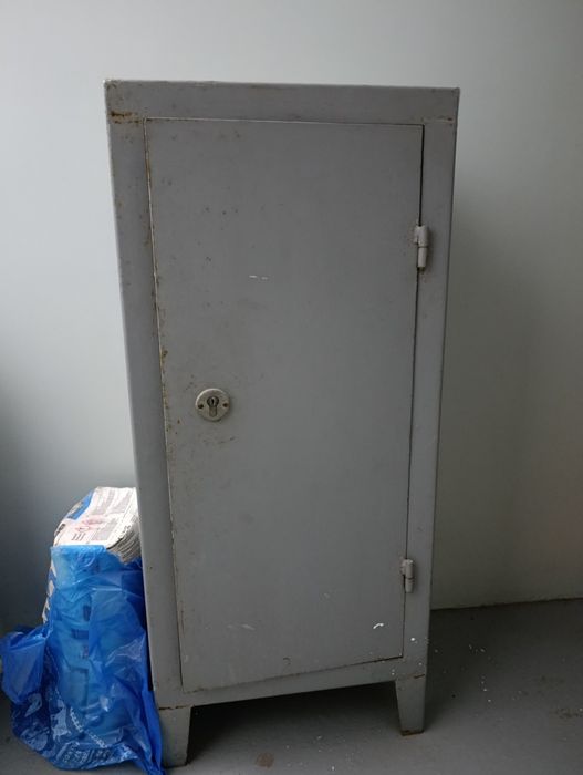 Продам сейф. Сталь, толщина 2 мм