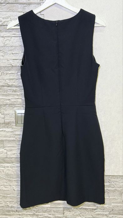 Продам офисное платье