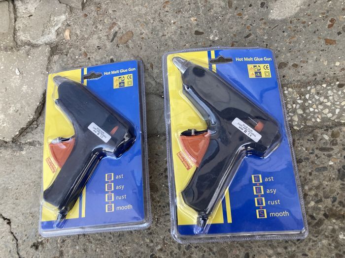 Pistol de Lipit Electric cu Baghete de Silicon 40w Primit din Anglia