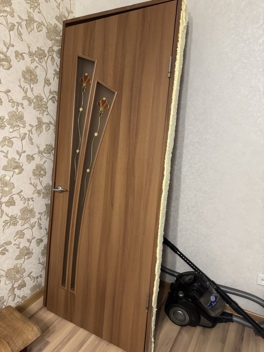 Отдам двери хорошее состояние