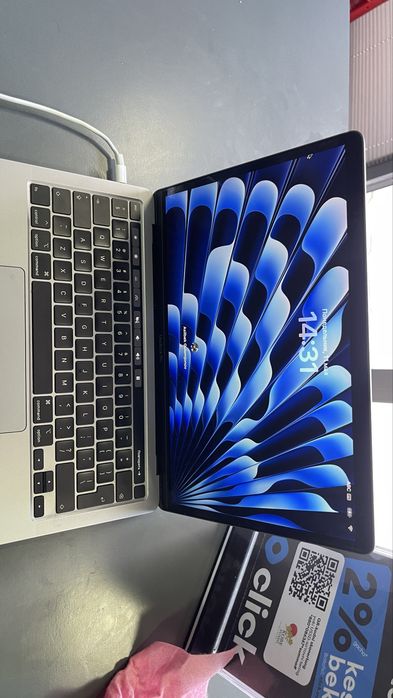 Macbook Pro 2020 13dyum