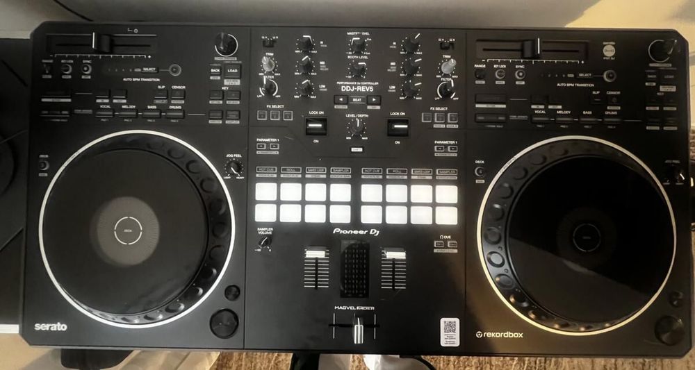 Pioneer DJ DDJ - Rev 5