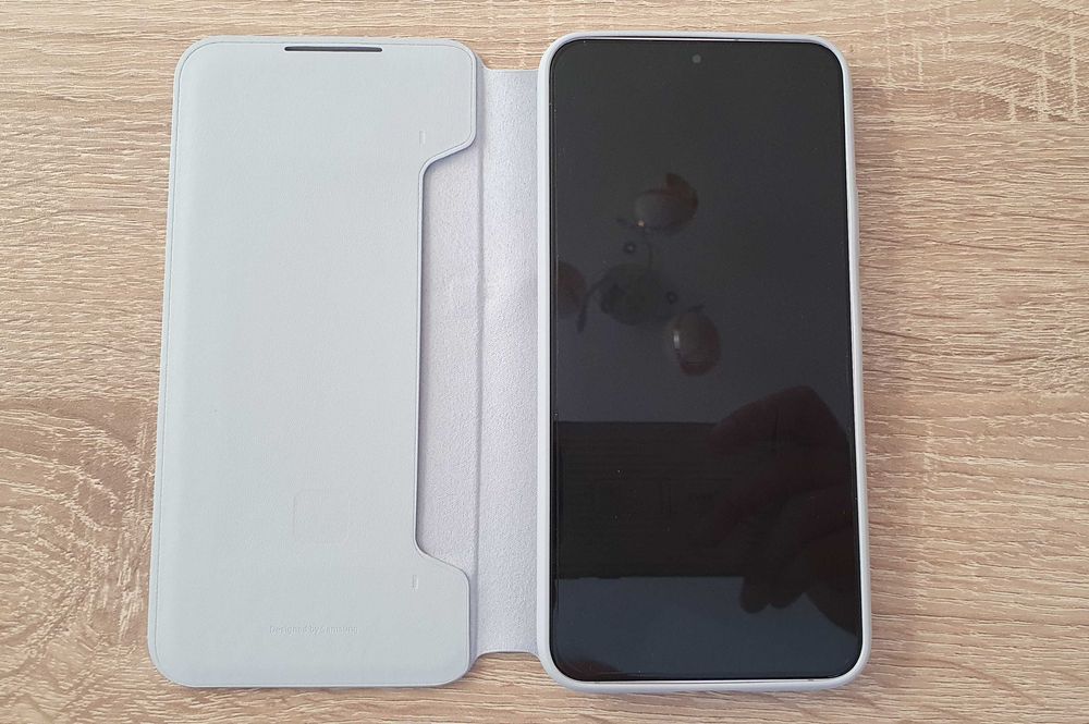 Оригинален калъф Samsung Smart LED View Cover за Galaxy S22 Plus