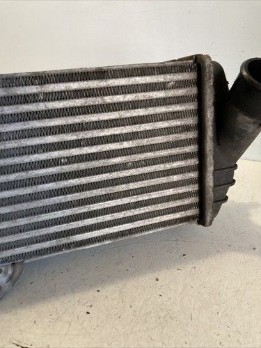 Радиатор на интеркулер за KIA Ceed 1.6 CRDi (2014) 28270-2A770