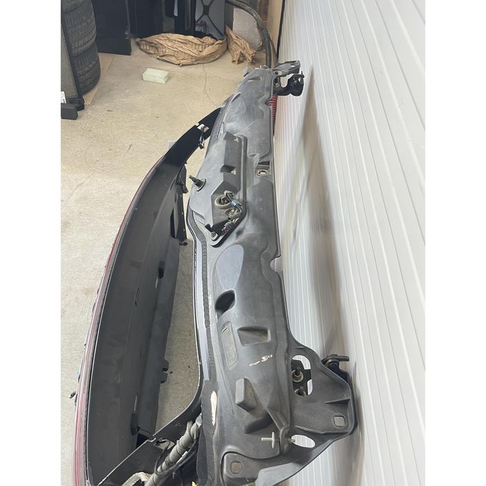 Заден капак за land rover discovery 5 l462 - hy32-40010
