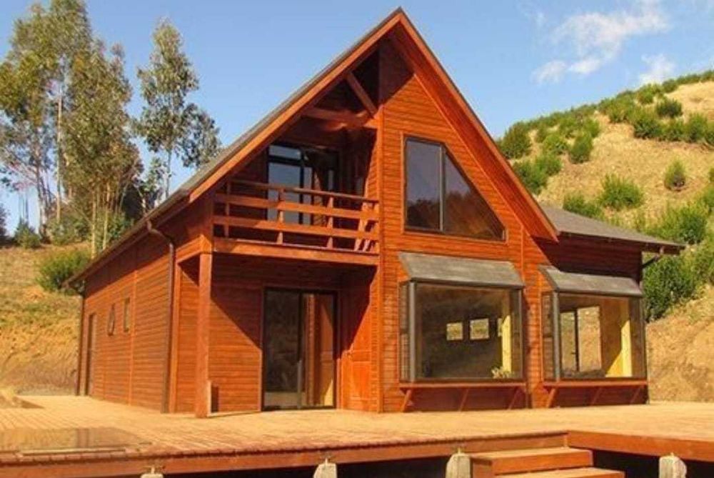 Case modulare pe structura metalica si panouri sandwich, cabane tip A