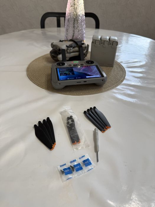 Dji mini 4 Pro fly more combo Plus