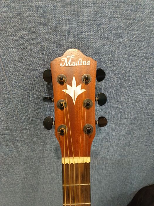 Гитара Madina M-022 полноразмерная.