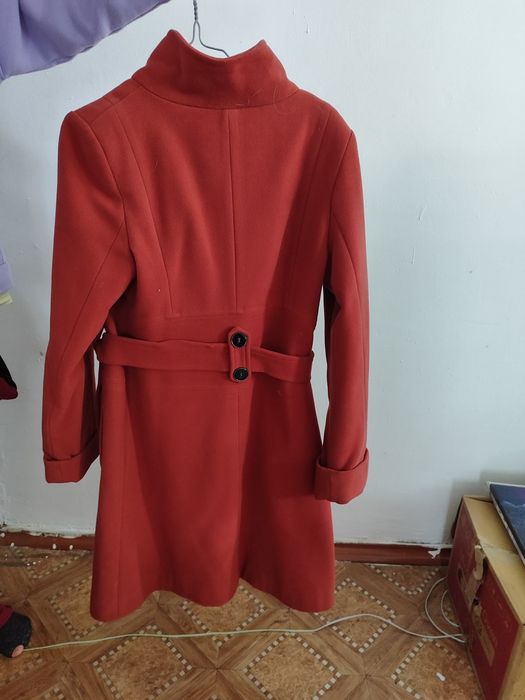 Продам пальто женское