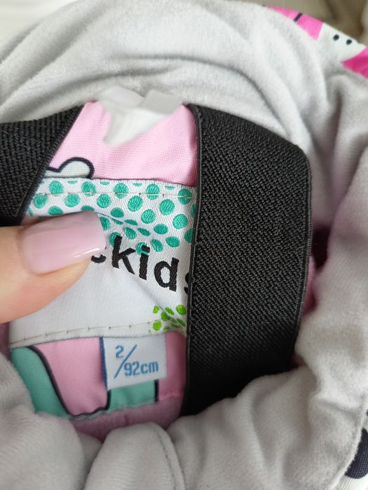 Срочно продам зимний комбинезон.