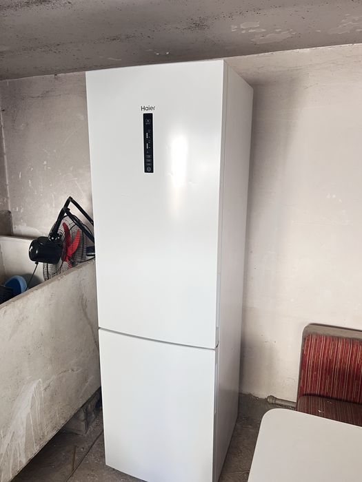 Холодильник HAIER новый
