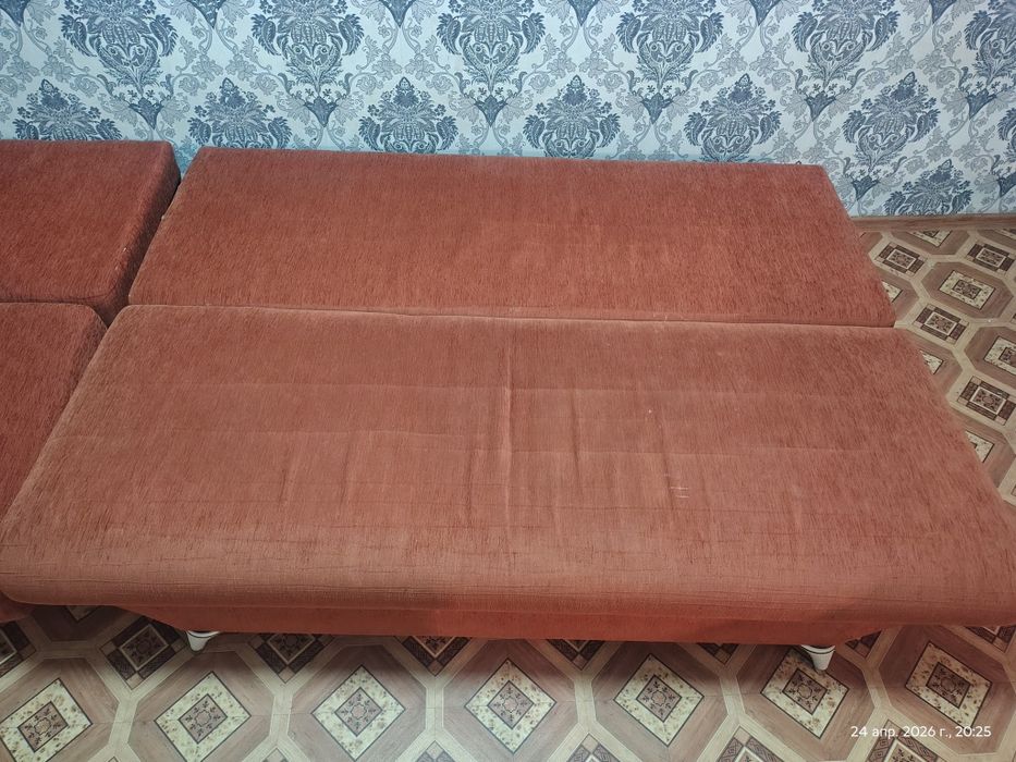 Продам диван и 2 кресла