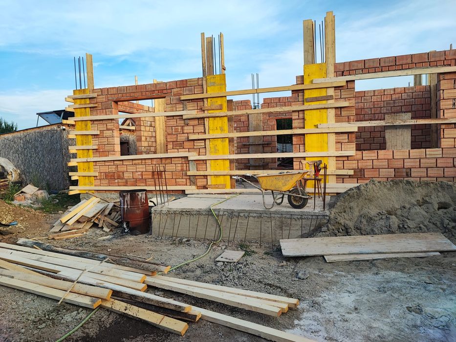 Firmă de construcții autorizată