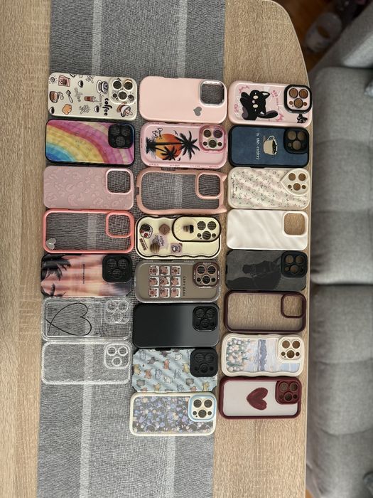 Vând huse iPhone 16 pro